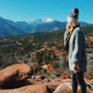 Meet your Posher, Claire